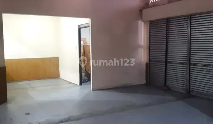 *Di jual Ruang usaha di Jl.Setiabudhi* 3