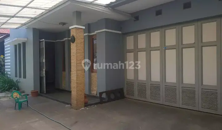 *Di jual Rumah di Taman Kopo Indah III* 1