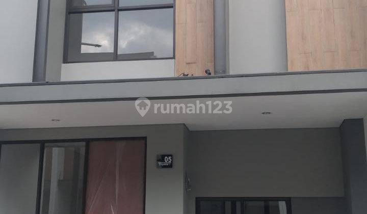 *Di sewakan Rumah Baru Minimalis Modern Siap Huni di Sayap Pasteur* 1