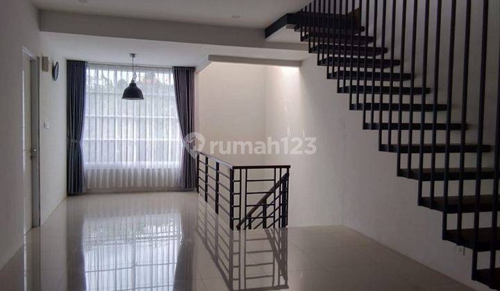 Dijual Rumah di Awiligar Bandung 1