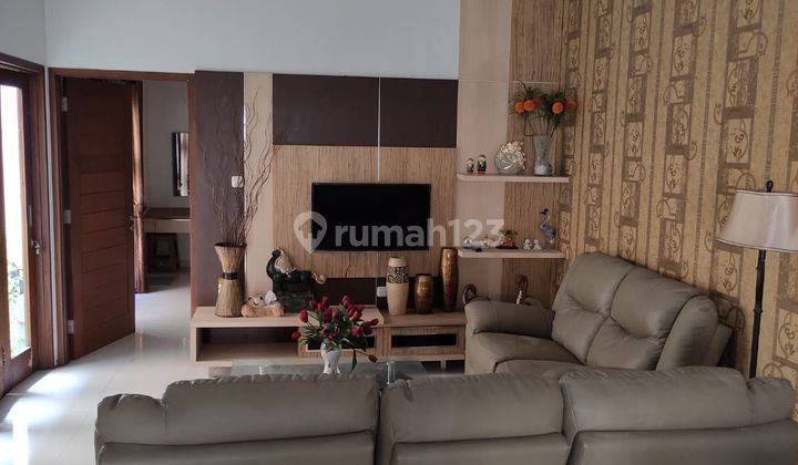 Dijual Rumah di Setraduta Bandung 1