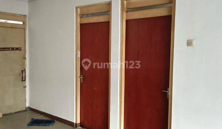 Disewa Rumah 2 Lantai di Sayap Jalan Gurame 2