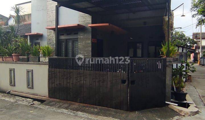 Rumah Siap Huni 2 Lantai di Komp Griya Bandung Indah 1