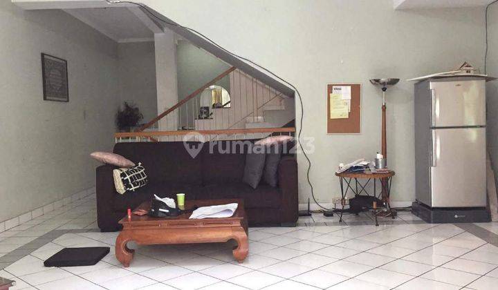 Dijual Rumah Strategis di Ciumbuleuit Bandung 2