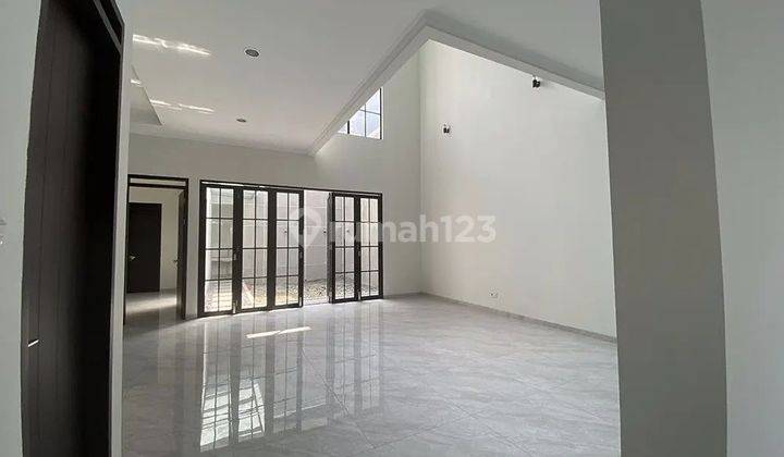 *Di Jual Rumah Baru di Kompleks Batununggal* 2