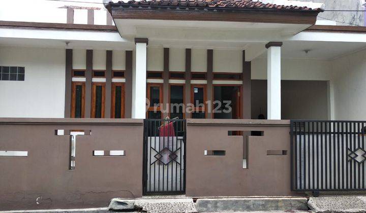 Dijual Rumah Siap Huni di Komplek Pasir Pogor Ciwastra 1