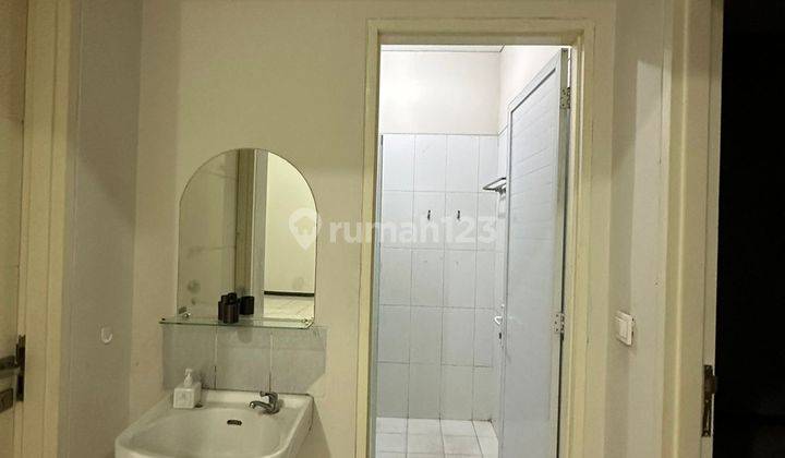 Disewa Rumah Semi Furnished di Kota Baru Parahyangan Bandung 2