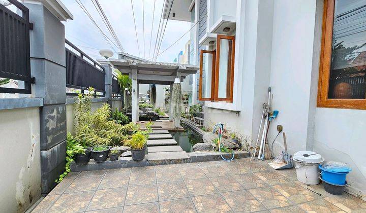 Rumah Strategis Pinggir Jalan Sumber 1