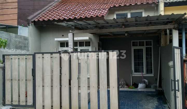 Strategic Safe Ready-to-Occupy Home 8 Minutes to BSD Toll Gate Rawa Buntu Station.