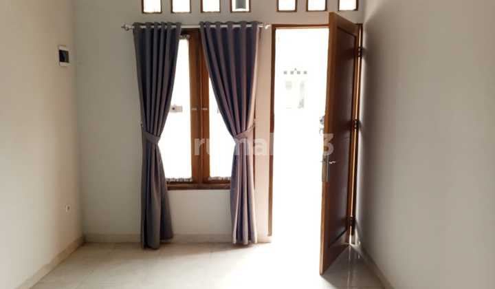 Strategic Ready-to-Occupy House No Flood 10 Minutes to Limo Toll and Desaei