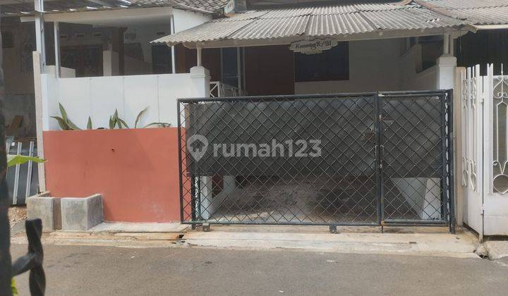 Rumah Bgs Ready Strategis 7 menit Kampus Halte Busway UIN Ciputat 1