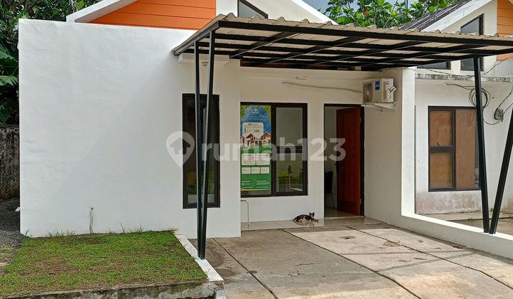 Rumah Bagus Anti Banjir 3 Menit Terminal Jatijajar Dekat 3 Tol Rumah Bagus Anti Banjir 3 Menit Terminal Jatijajar Dekat 3 Tol