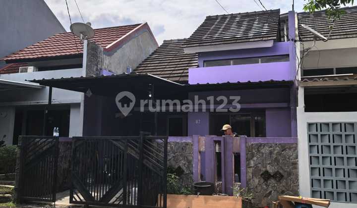 Ready-to-Rent House 3 Minutes to Gdc Pasar Pucung Alun2 Kota Ready-to-Rent House 3 Minutes to Gdc Pasar Pucung Alun2 Kota
