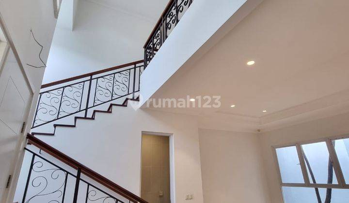 Rumah Di Sheffield Greenwich Bsd Bagus Siap Huni  1