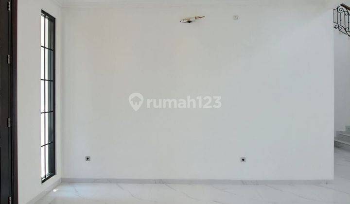 Rumah Baru di Graha Taman Bintaro Posisi Hook  2