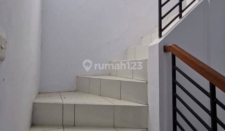 Rumah Siap Huni di Cosmo The Icon BSD Jual Cepat 2