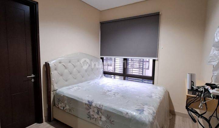 Rumah Semi Furnished Di Greenwich Bsd Harga Nego 2