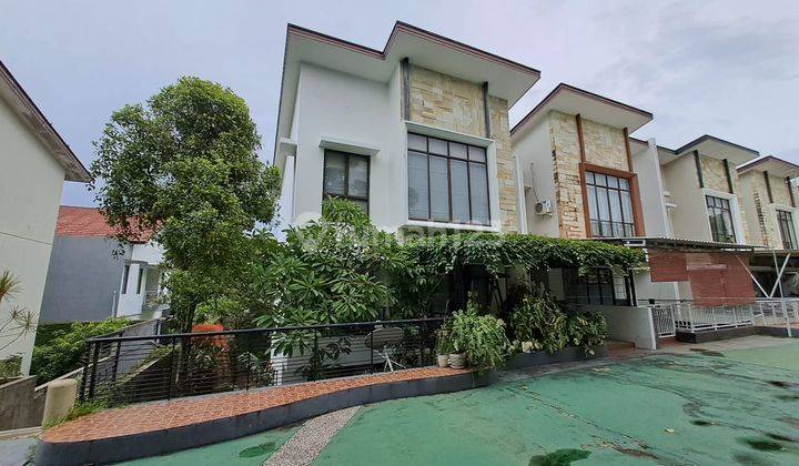 Rumah Hook Double Decker Di Foresta Bsd Cluster Primavera 1