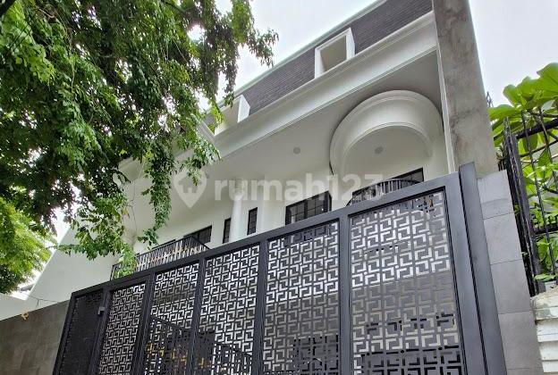 Dijual Rumah Lokasi Strategis Tomang Dekat Central Park Taman Anggrek Monas Luxurious Elegance American Style 3 Lantai Dijual Rumah Lokasi Strategis Tomang Dekat Central Park Taman Anggrek Monas Luxurious Elegance American Style 3 Lantai