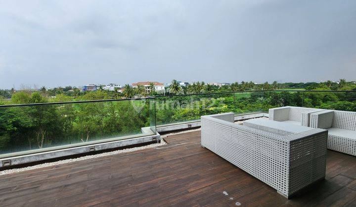 Rumah Mewah View Golf Di Crown Pearl Golf 3 Lantai Shm Sudah Renovasi Hadap Barat Laut 1