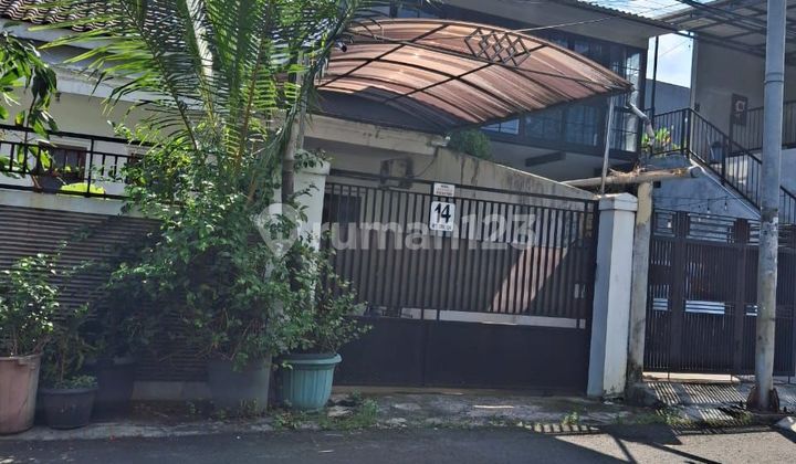 For Sale House in a Strategic Location in West Jakarta Near Rawa Buaya Daan Mogot Puri Flood-Free 1