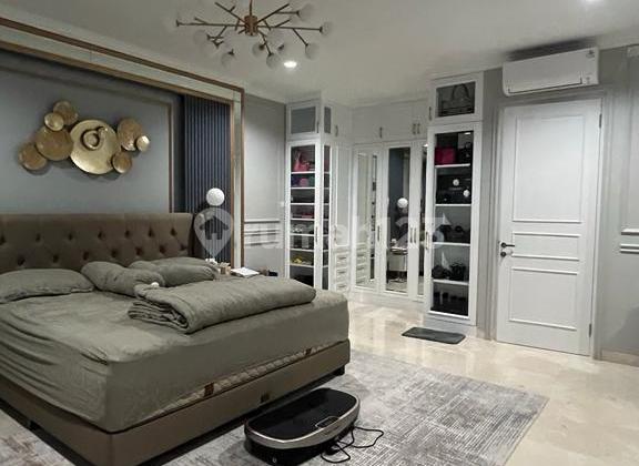 Dijual Rumah Mewah American Classic di Puri Kembangan Jakarta Barat Lokasi Strategis Bagus Siap Huni 2