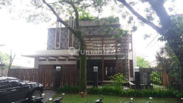 Dijual Cepat Rumah Mewah Taman Golf Lippo Karawaci 1