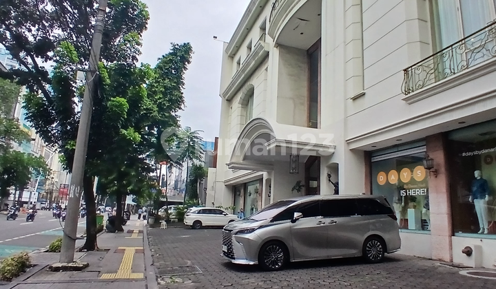 Ruko Besar Bagus Dijual Cepat di Jl Melawai Raya Kebayoran Baru Ruko Besar Bagus Dijual Cepat di Jl Melawai Raya Kebayoran Baru