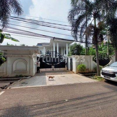 Rumah Mewah Dijual Cepatdi Cilandak 2