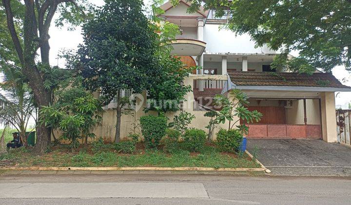 Rumah mewah dijual murah di Modernland kota Tangerang  1