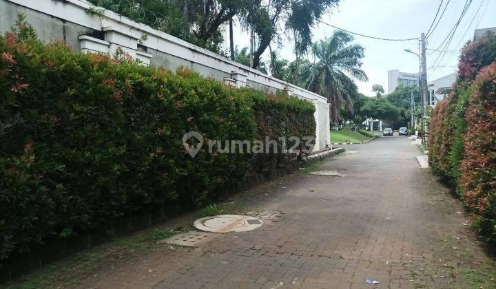 Rumah mewah dijual cepat di Taman Lestari indah lebak Bulus 2