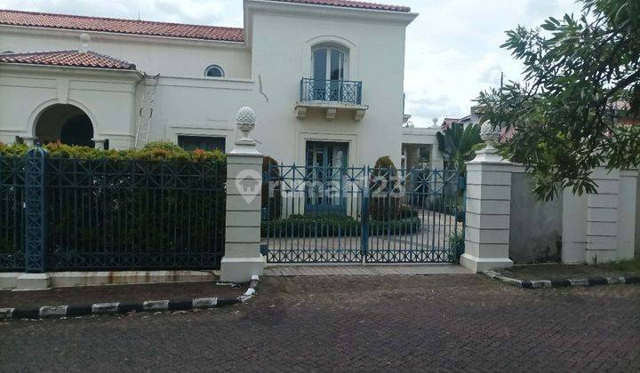 Rumah mewah dijual cepat di Taman Lestari indah lebak Bulus 1