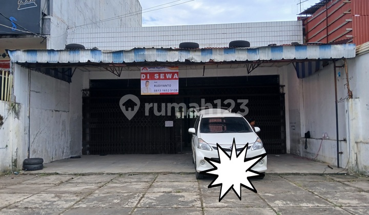 Strategic Shop House Suitable for Business on Jl Raya Tajur Bogor