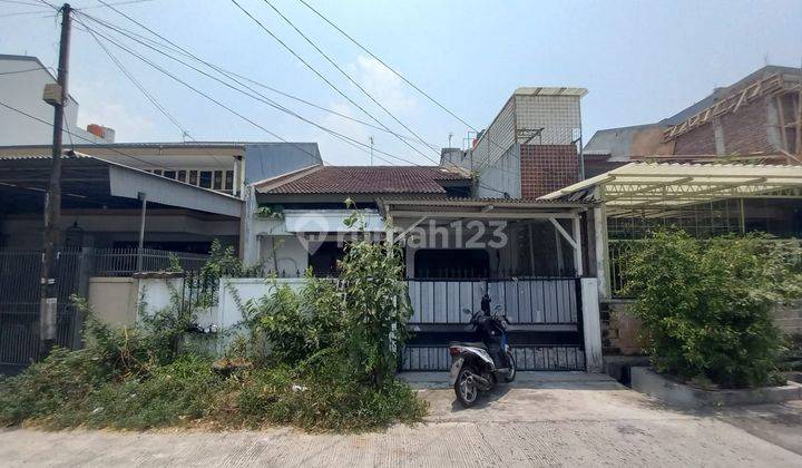 Rumah Dijual Cepat Hitung Tanah Di Green Garden Jakarta Barat 1