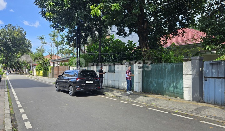 Land Measurement House For Quick Sale In Menteng Central Jakarta