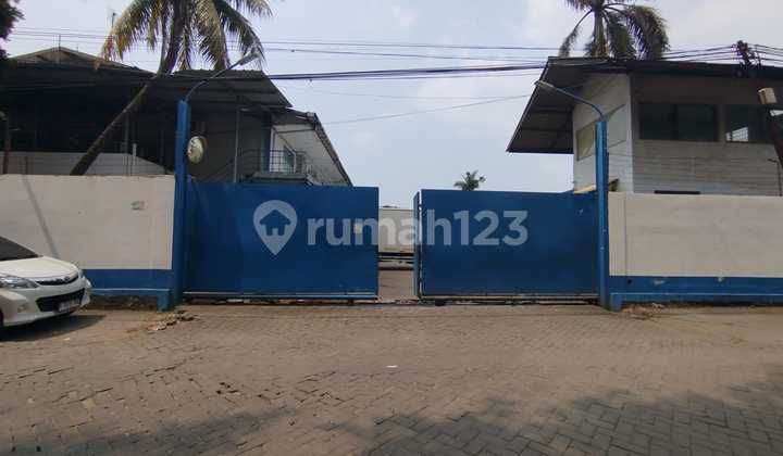 House for Quick Sale with Legitimate Permits in Karawaci, Tangerang House for Quick Sale with Legitimate Permits in Karawaci, Tangerang