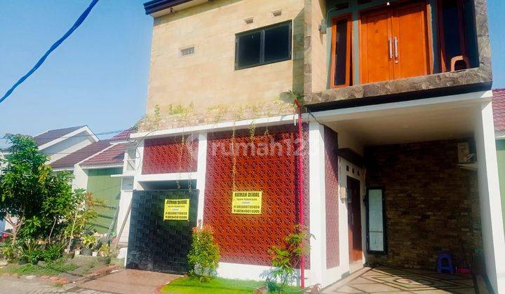 Rumah Shm 2 Lantai Di Perumahan Mewah  1