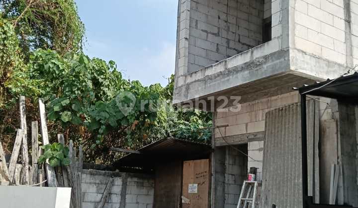 House in Wiyung Housing SHM Ready Unit for Sale Cheap 2