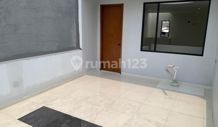 Dijual Cepat Rumah Muara Karang Brandnew Gandeng 3
