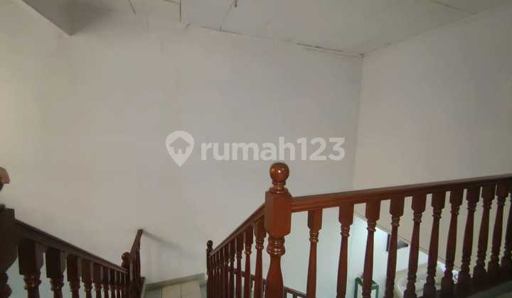 Dijual Cepat Rumah Tua Camar Pik Uk 7×23 2