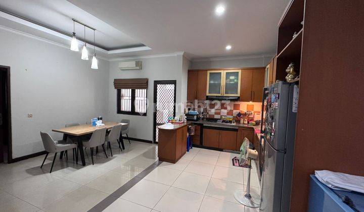 Dijual Cepat Rumah Hoek Di Muara Karang Luas 187m2 2