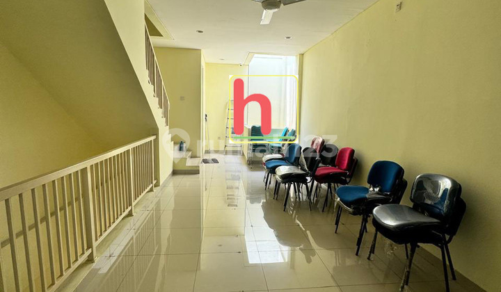 Ruko Golf Lake Bangunan 3 Lantai hadap ring road Ruko Golf Lake Bangunan 3 Lantai hadap ring road