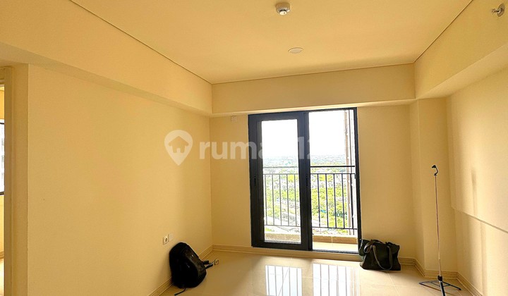 Meikarta Apartment, Cikarang, tidy condition 2