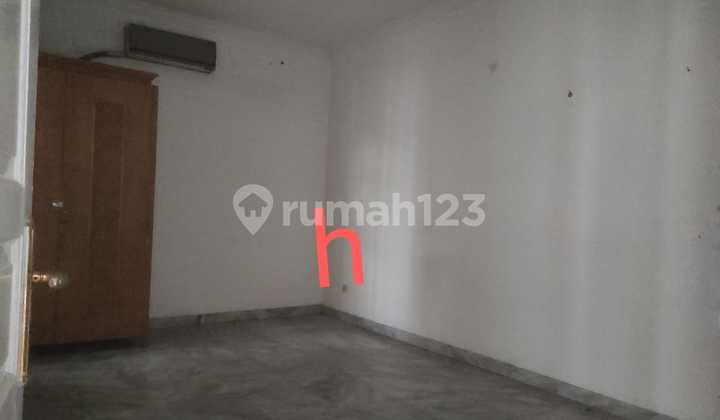 Rumah Lt Intercon Disewakan, Keamanan 24jam 12