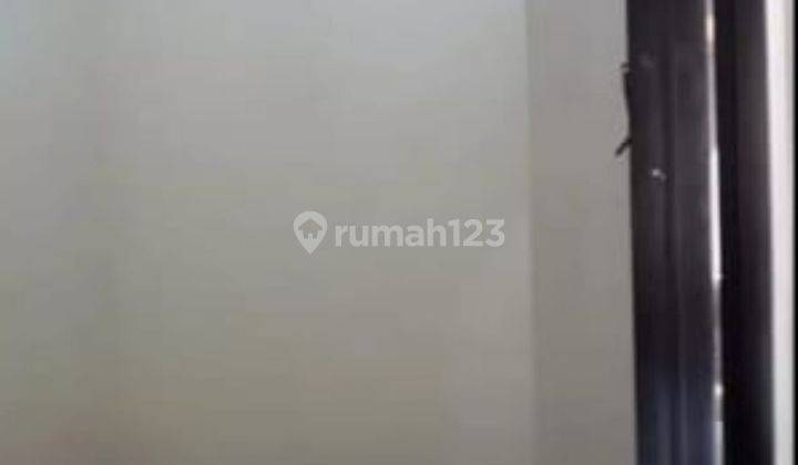 Rumah Kost Dekat Bandara Soe ta, 21 Kamar, Peminat Sewa Tinggi 2