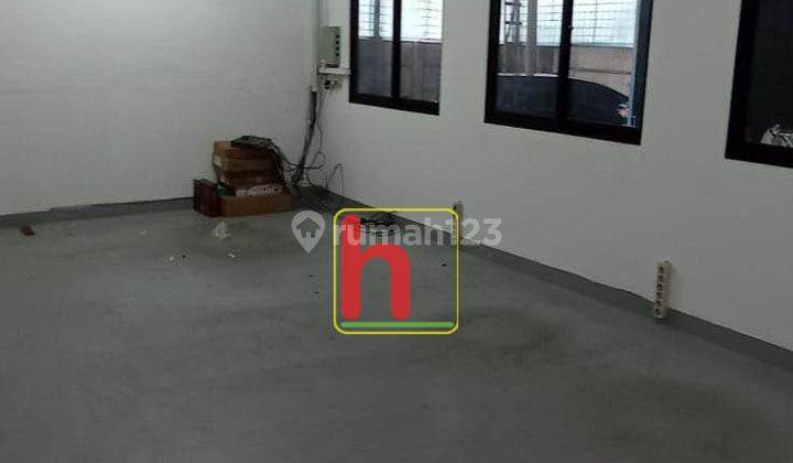 Gudang Kapuk Kamal, Pergudangan Miami 4
