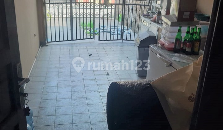 House in Kemang Sari, Bekasi, 2-Car Garage 2