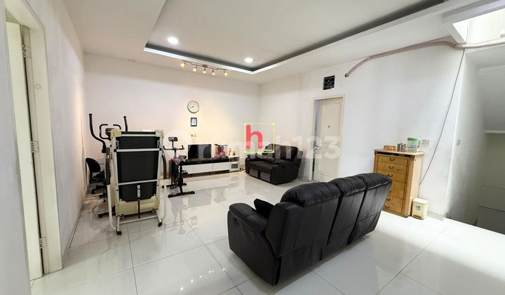 Rumah di Muara Karang, 2,5 Lantai, Rumah Rapi Siap Huni 2