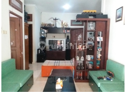 Rumah di Cluster Fedora Graha Raya, Tangerang Selatan