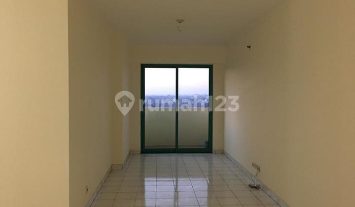 Apartemen Graha Cempaka Mas, Lokasi Strategis 2